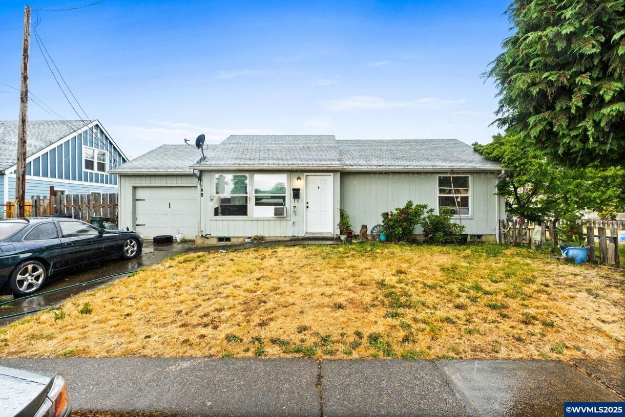 1188 18th Av, Sweet Home, OR 97386 Main Photo