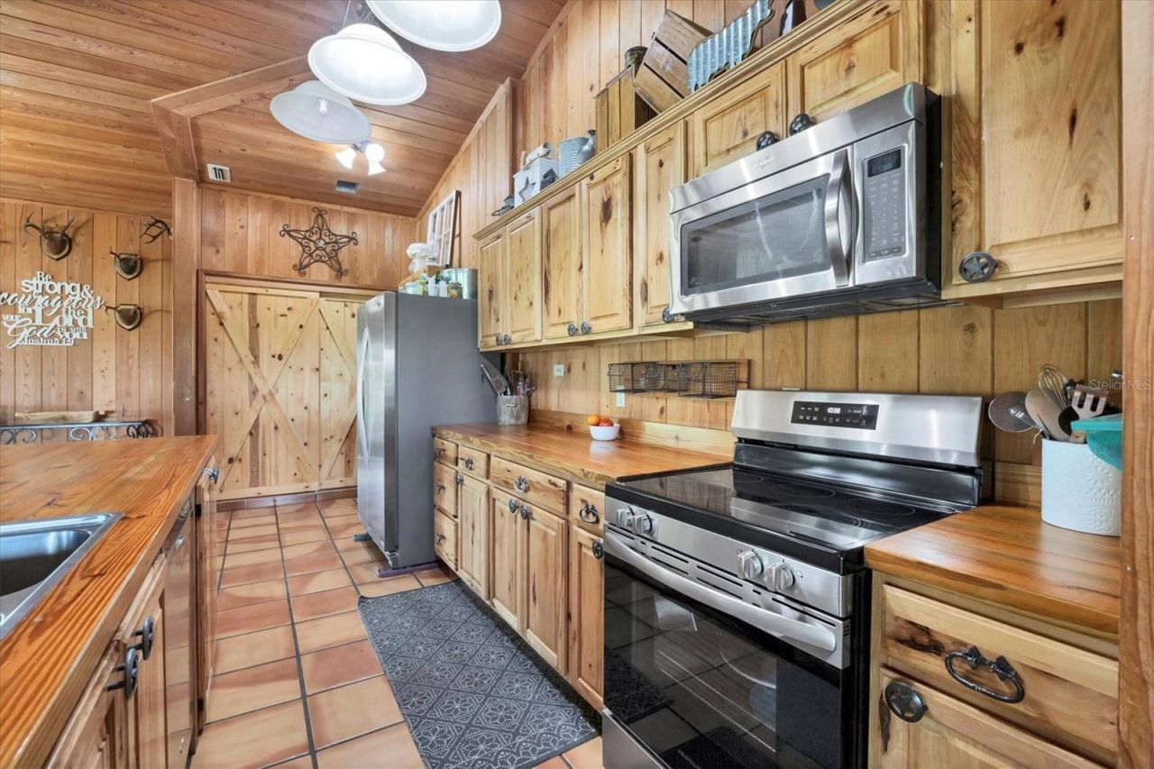 39700 State Road 70 E, Myakka City, FL 34251 Photo