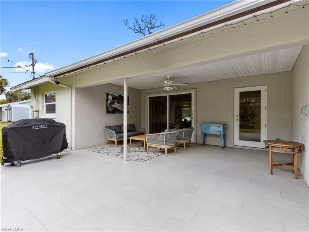 3704 Blue Heron Dr, Fort Myers, FL 33908 Photo