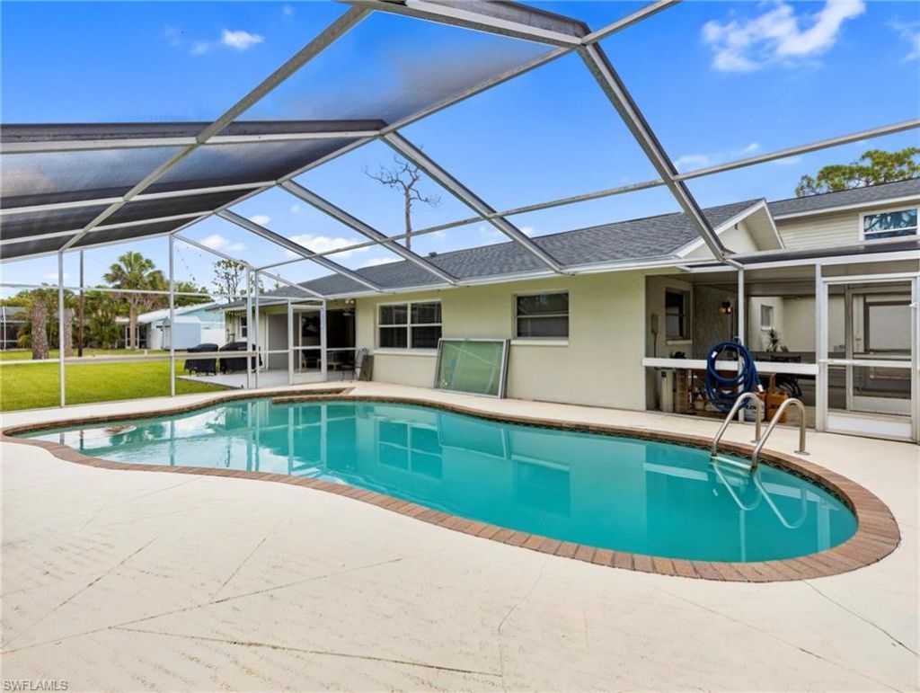 3704 Blue Heron Dr, Fort Myers, FL 33908 Photo