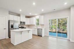 1091 Crescent Cove Lane photo 4