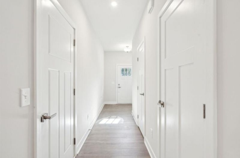 1091 Crescent Cove Lane Photo 6