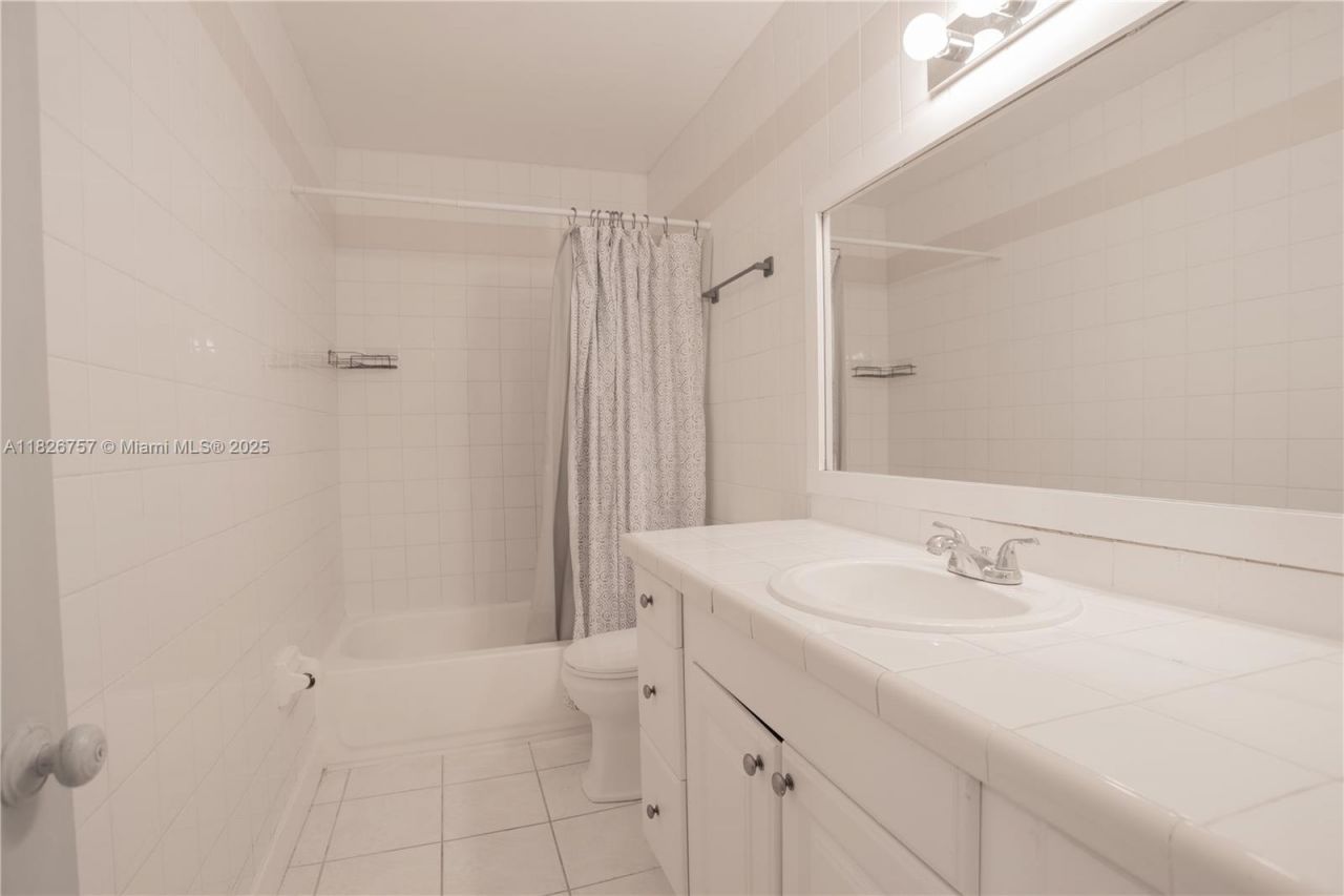 14260 SW 94th Cir Ln, Unit 104, Miami, FL 33186 Photo