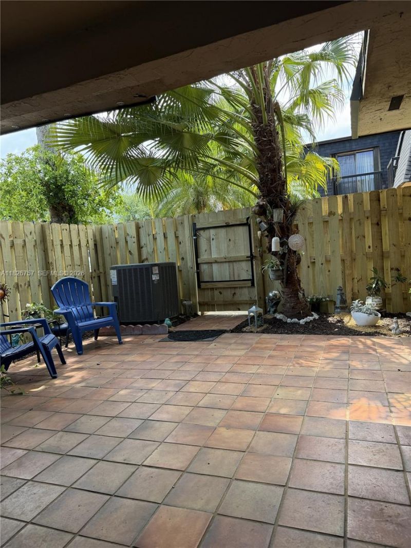 14260 SW 94th Cir Ln, Unit 104, Miami, FL 33186 Photo