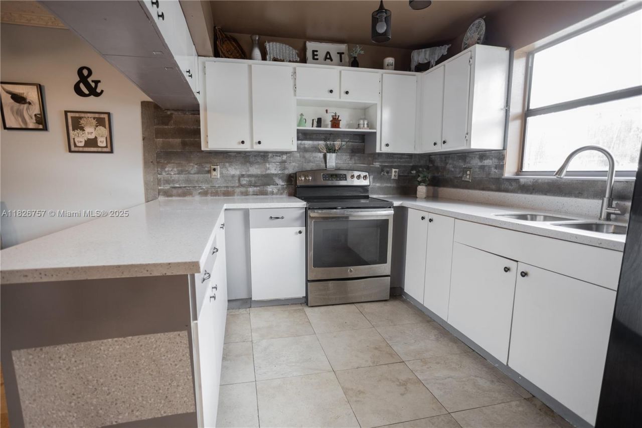 14260 SW 94th Cir Ln, Unit 104, Miami, FL 33186 Photo