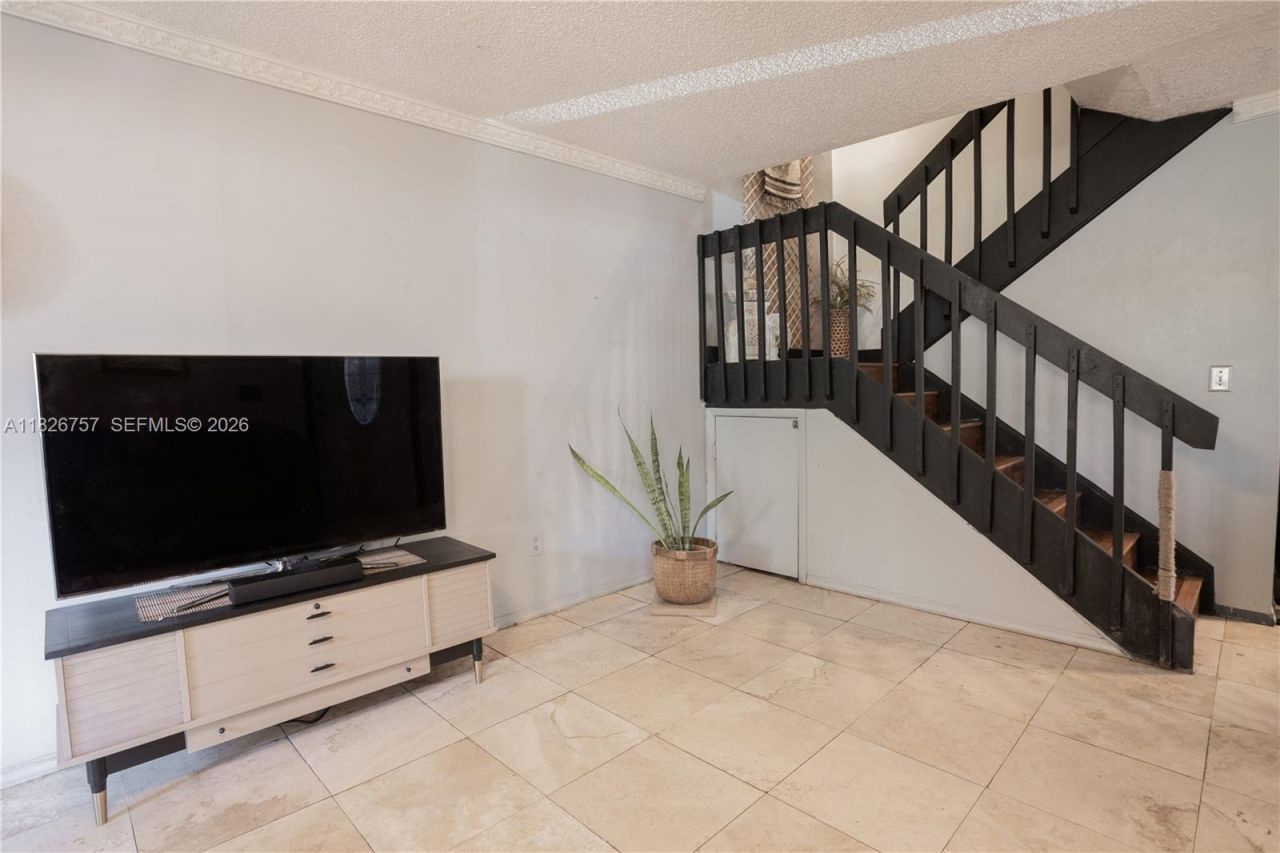 14260 SW 94th Cir Ln, Unit 104, Miami, FL 33186 Photo