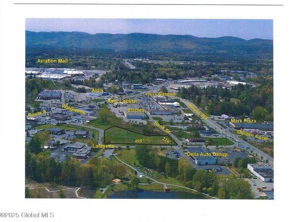 22 Lafayette Street, Queensbury, NY 12804