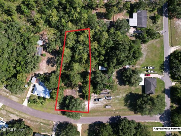 149 BLACKJACK Circle, Hollister, FL 32147