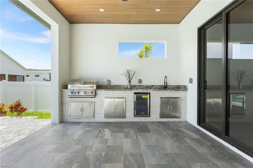 10 SW 33rd Ave, Cape Coral, FL 33991 Photo