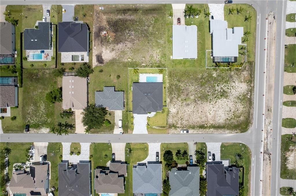 10 SW 33rd Ave, Cape Coral, FL 33991 Photo