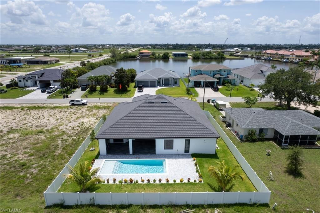 10 SW 33rd Ave, Cape Coral, FL 33991 Photo