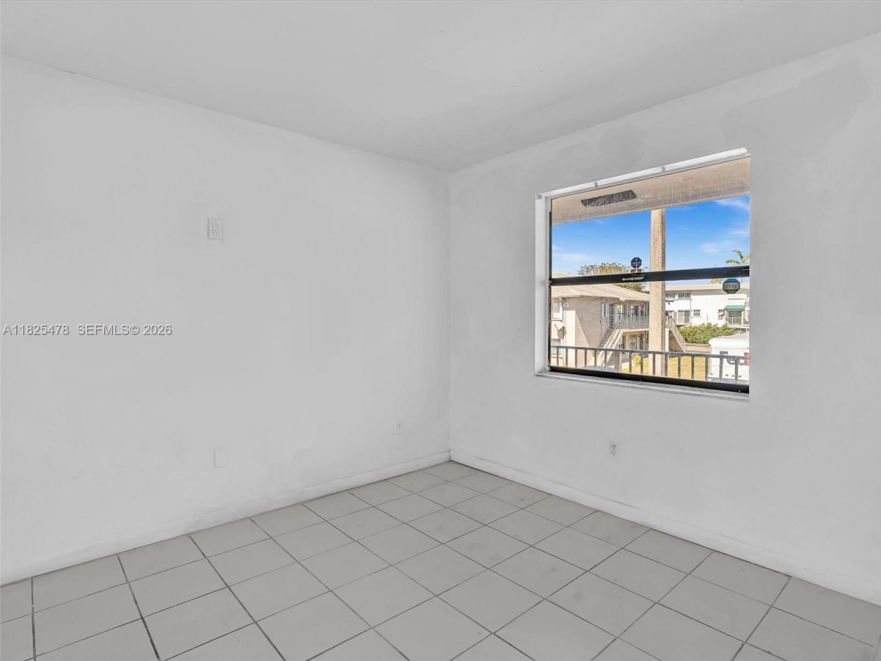 7670 SW 152nd Ave, Unit 1-202, Miami, FL 33193 Photo