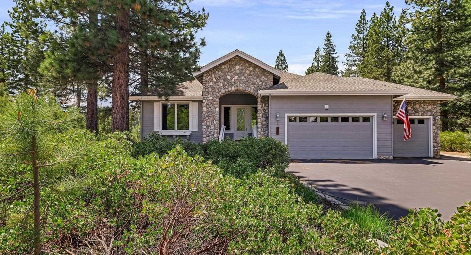 24 Frostwood Lane, Lake Almanor, CA 96137 Photo