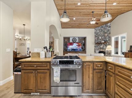 24 Frostwood Lane, Lake Almanor, CA 96137 Photo