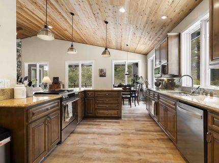 24 Frostwood Lane, Lake Almanor, CA 96137 Photo