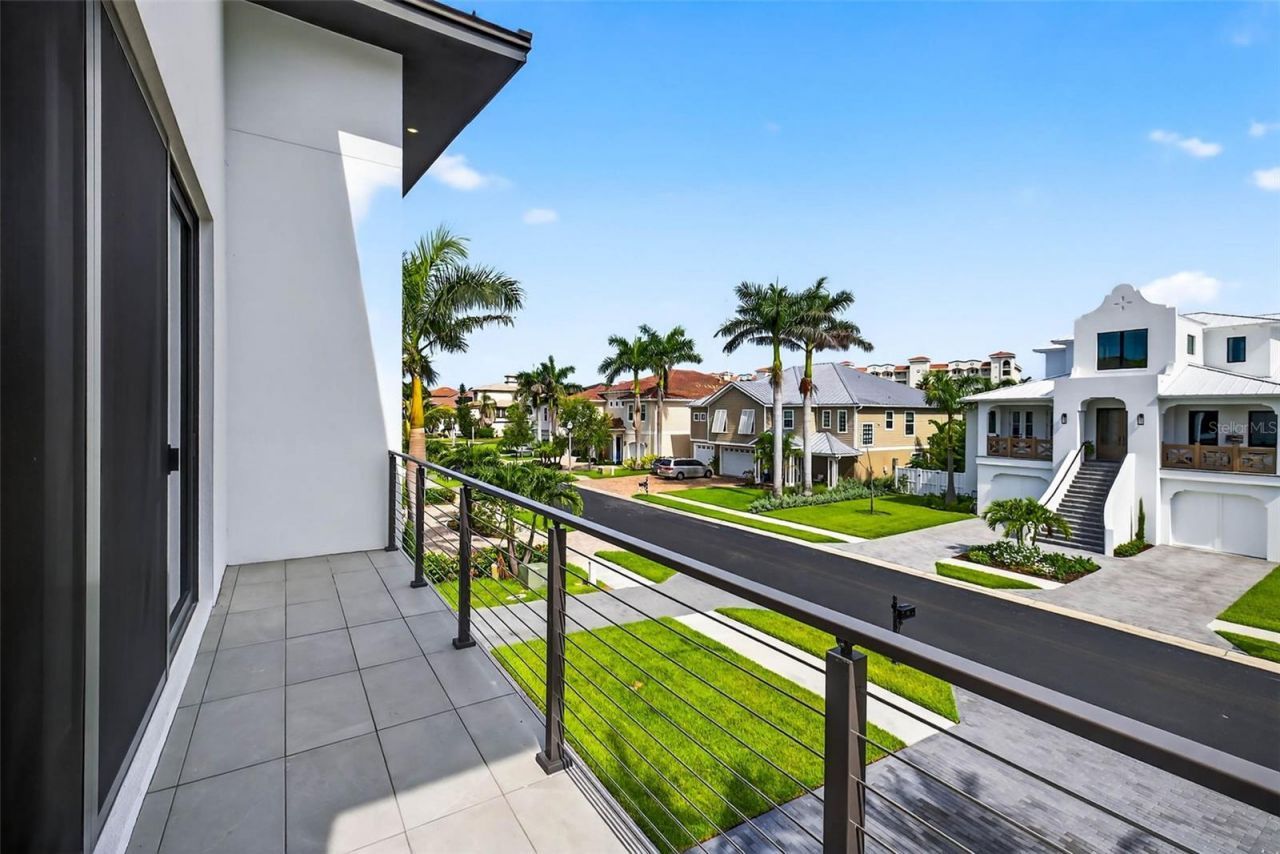 131 Forest Hills Drive, Redington Shores, FL 33708 Photo