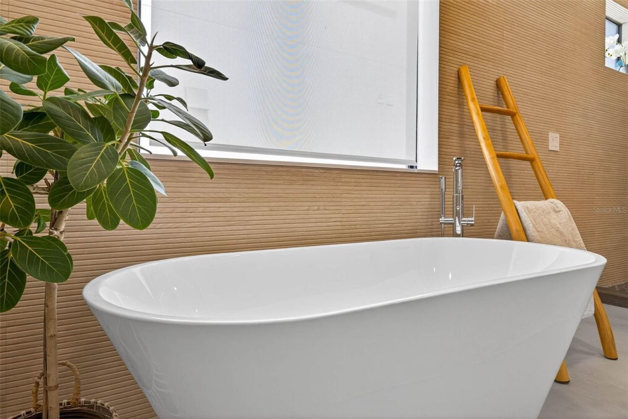 131 Forest Hills Drive, Redington Shores, FL 33708 Photo