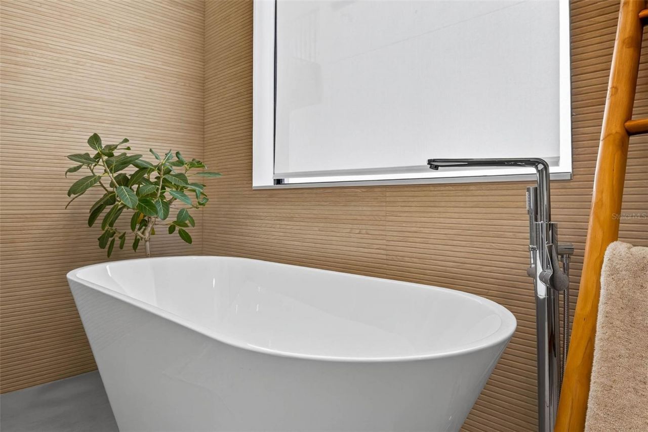 131 Forest Hills Drive, Redington Shores, FL 33708 Photo