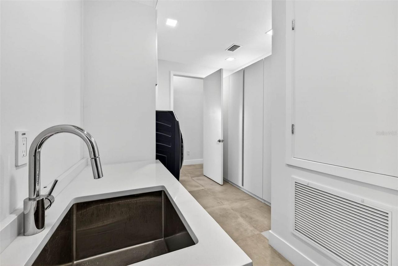 131 Forest Hills Drive, Redington Shores, FL 33708 Photo