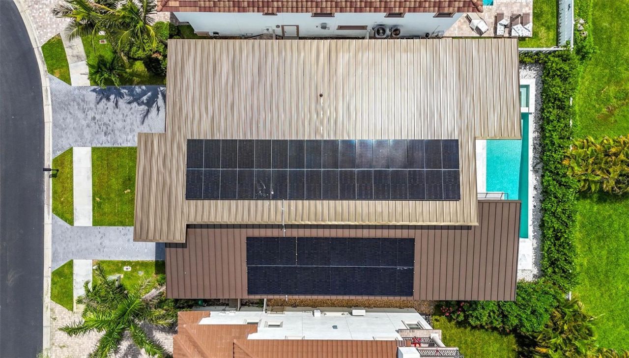 131 Forest Hills Drive, Redington Shores, FL 33708 Photo