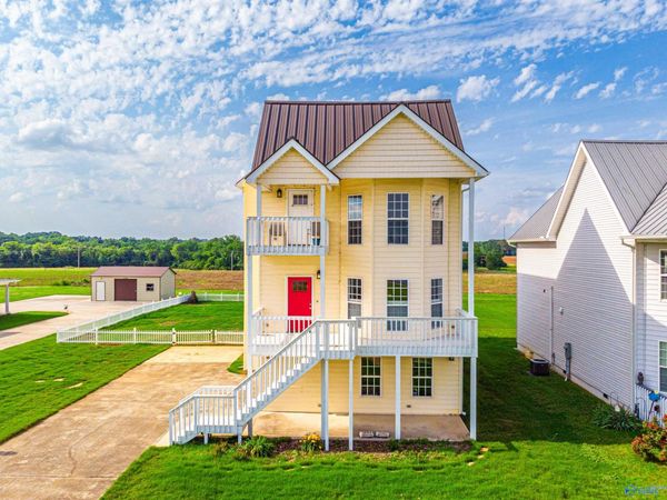 5329 Bay Village Drive, Athens, AL 35611