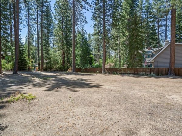 1585 Pine Cone Circle, Incline Village, NV 89451