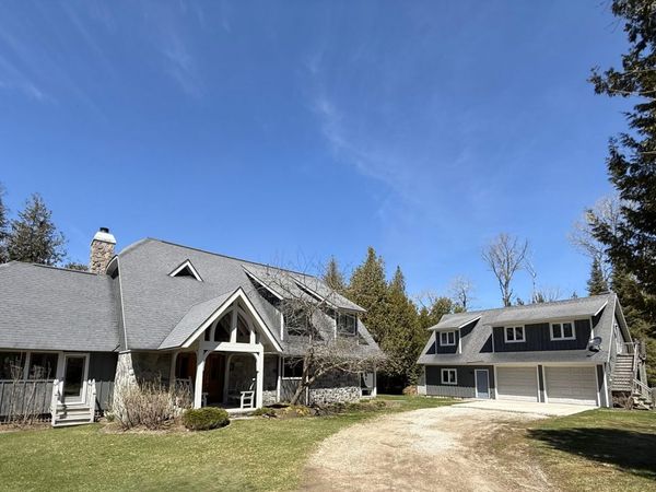36335 E Makinen RD, Drummond Island, MI 49726