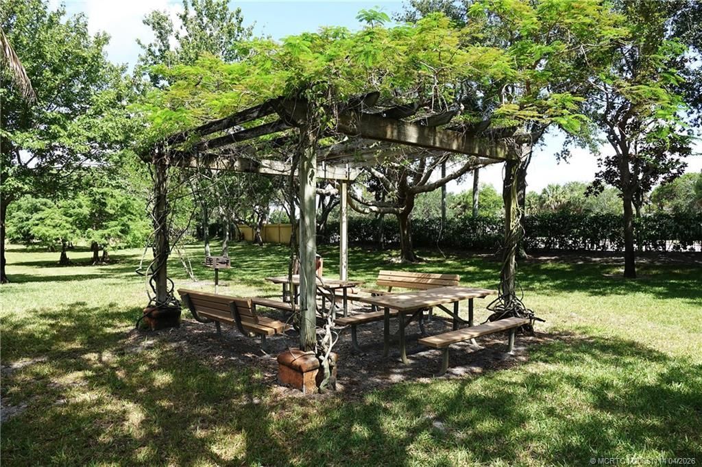 53 SE Sedona Circle, Unit 201, Stuart, FL 34994 Photo