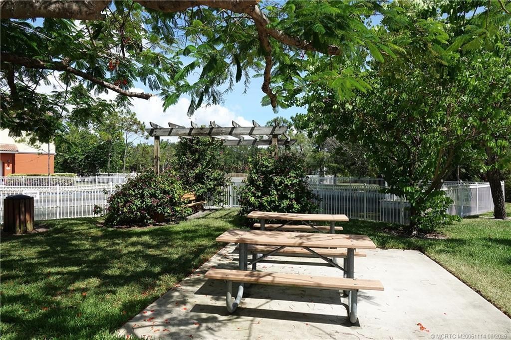 53 SE Sedona Circle, Unit 201, Stuart, FL 34994 Photo