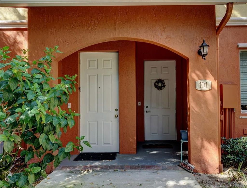 53 SE Sedona Circle, Unit 201, Stuart, FL 34994 Photo