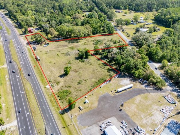 9627 US HIGHWAY 301, Hampton, FL 32044