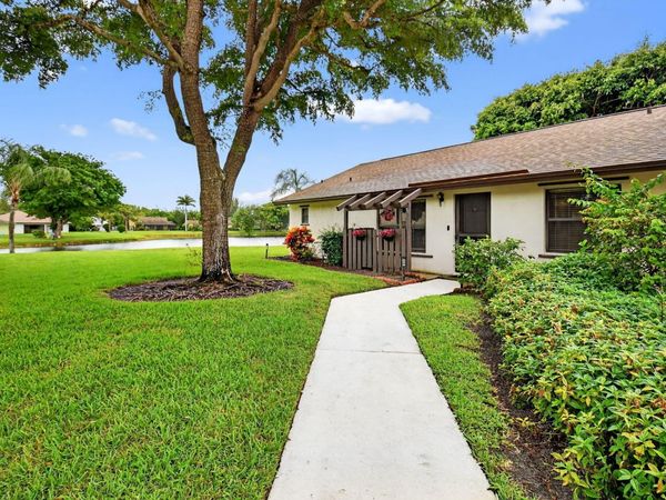 73 Via De Casas Norte, Boynton Beach, FL 33426