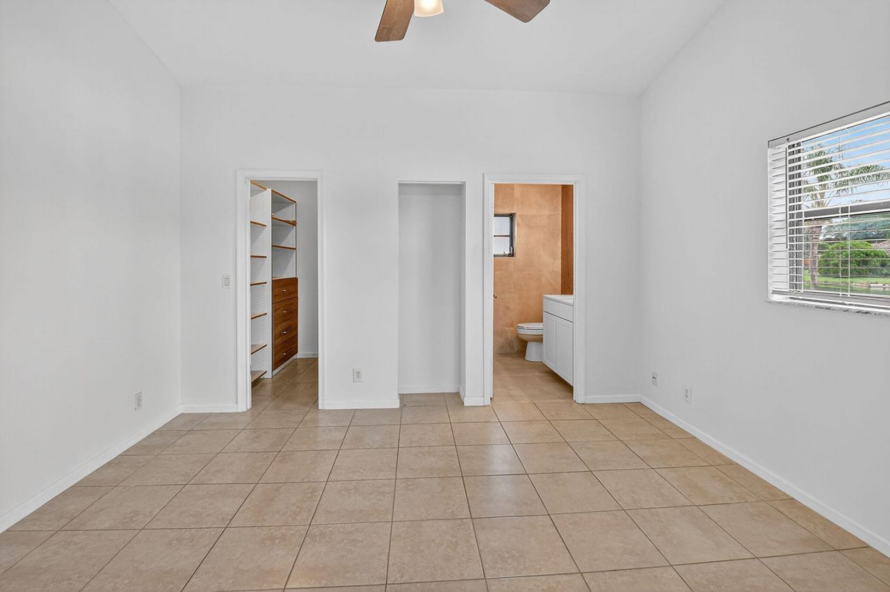 73 Via De Casas Norte, Boynton Beach, FL 33426 Photo