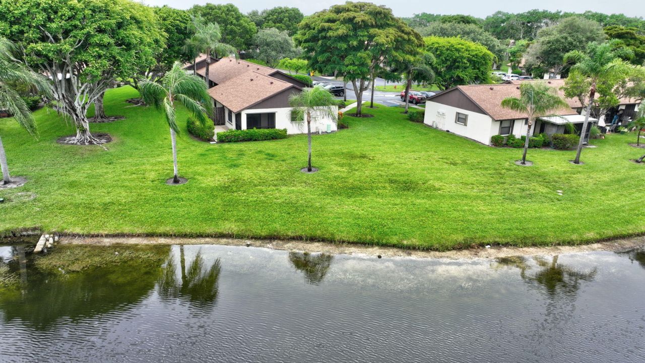 73 Via De Casas Norte, Boynton Beach, FL 33426 Photo