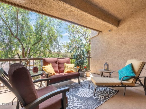 9450 N 95TH Street N, Unit 220, Scottsdale, AZ 85258
