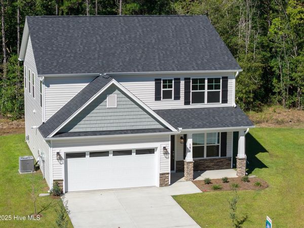 181 Portico Court, Hampstead, NC 28443