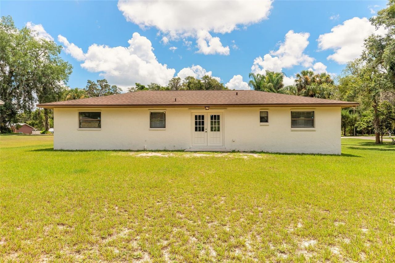 5060 Audubon Avenue, De Leon Springs, FL 32130 Photo
