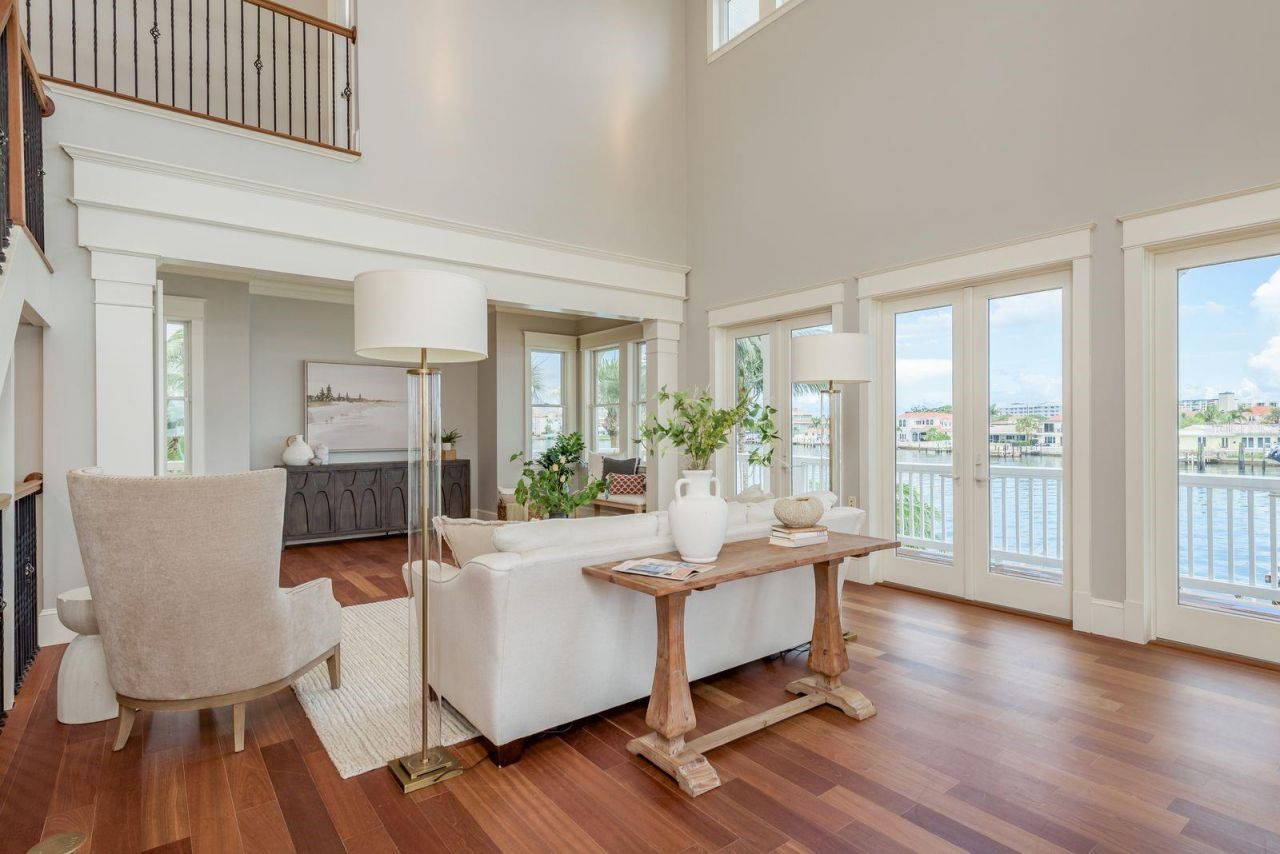 442 Midway Island, Clearwater Beach, FL 33767 Photo