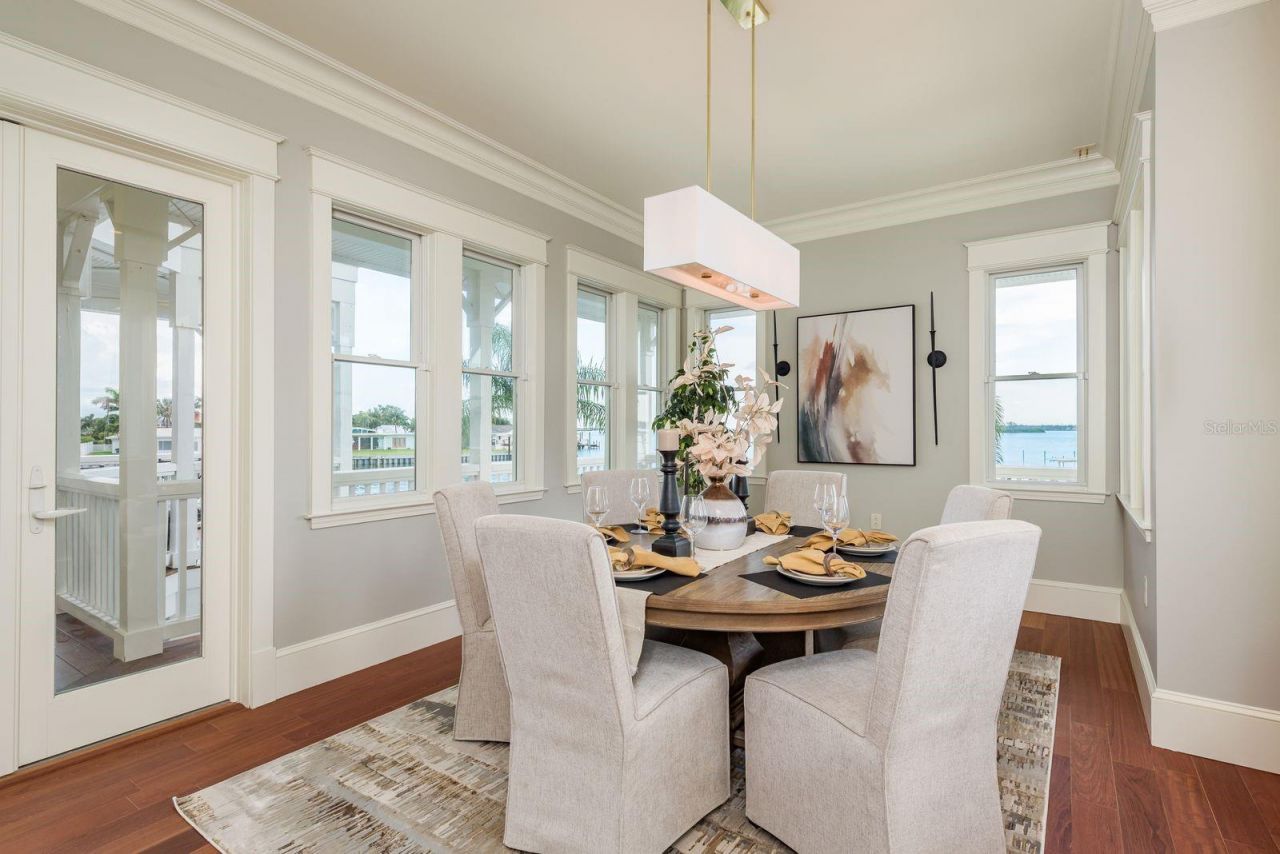 442 Midway Island, Clearwater Beach, FL 33767 Photo