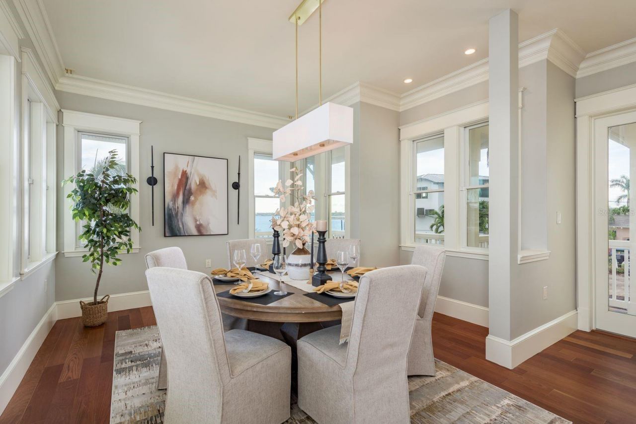 442 Midway Island, Clearwater Beach, FL 33767 Photo