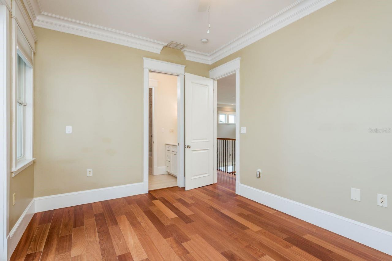 442 Midway Island, Clearwater Beach, FL 33767 Photo