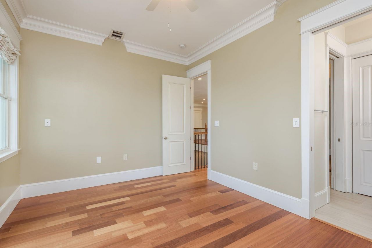 442 Midway Island, Clearwater Beach, FL 33767 Photo