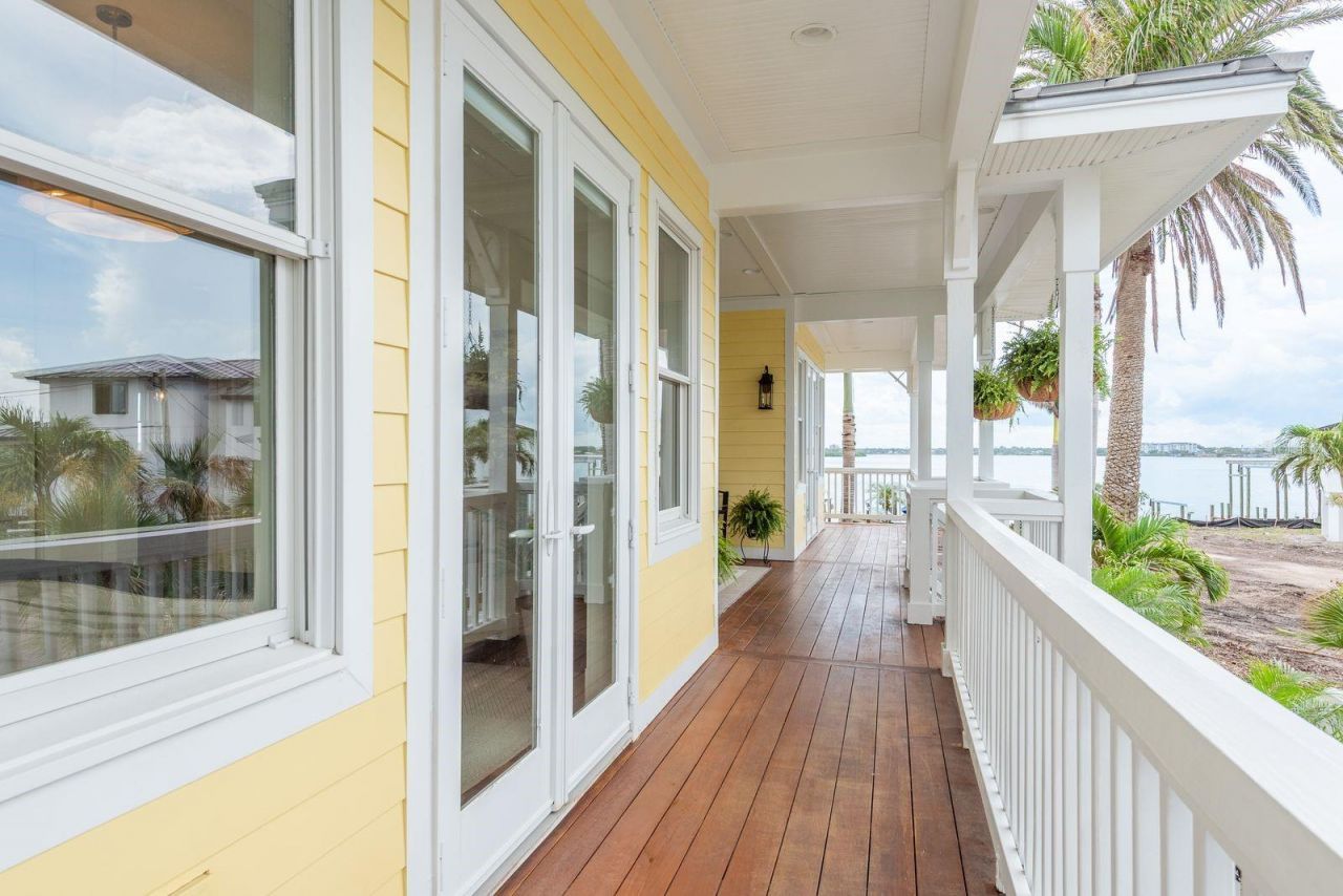 442 Midway Island, Clearwater Beach, FL 33767 Photo