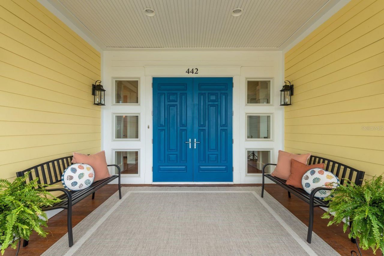 442 Midway Island, Clearwater Beach, FL 33767 Photo