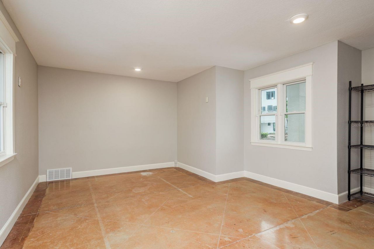 442 Midway Island, Clearwater Beach, FL 33767 Photo