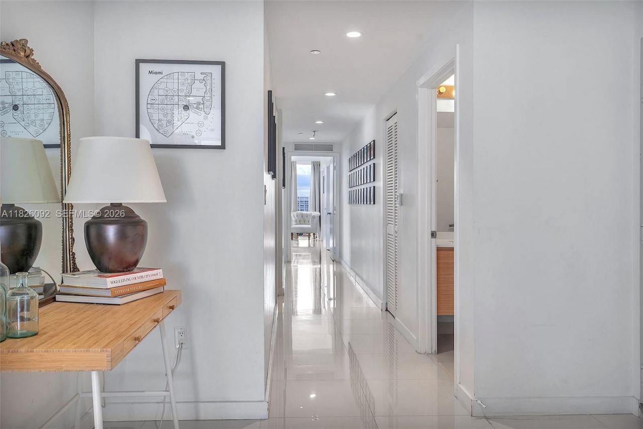 600 NE 27th St, Unit 1105, Miami, FL 33137 Photo