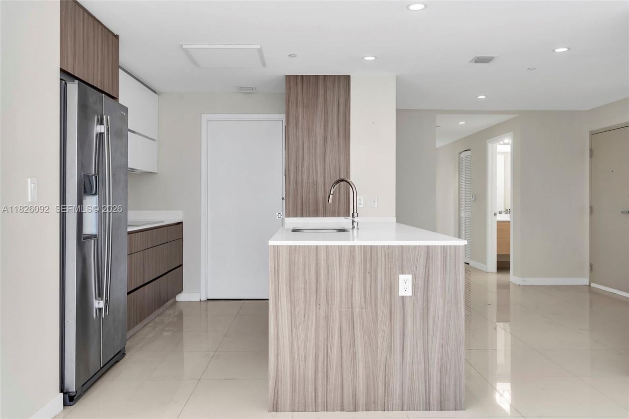 600 NE 27th St, Unit 1105, Miami, FL 33137 Photo