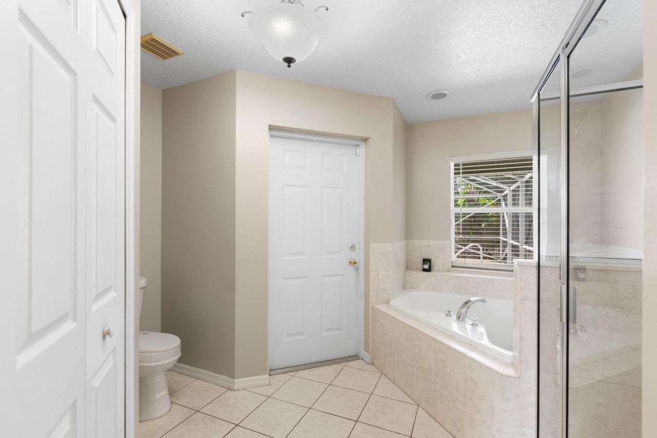 1042 SW Janette Avenue, Port Saint Lucie, FL 34953 Photo