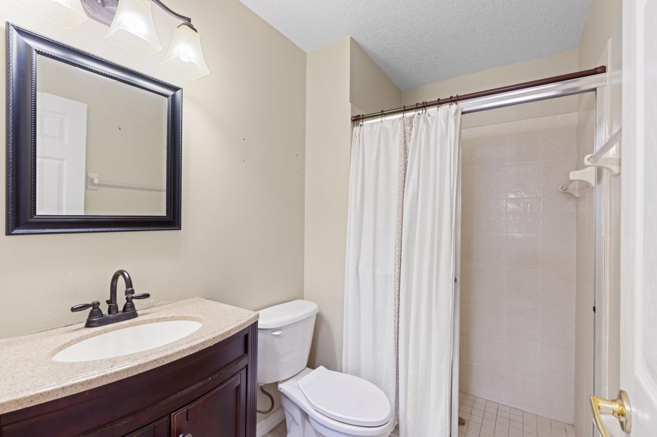 1042 SW Janette Avenue, Port Saint Lucie, FL 34953 Photo