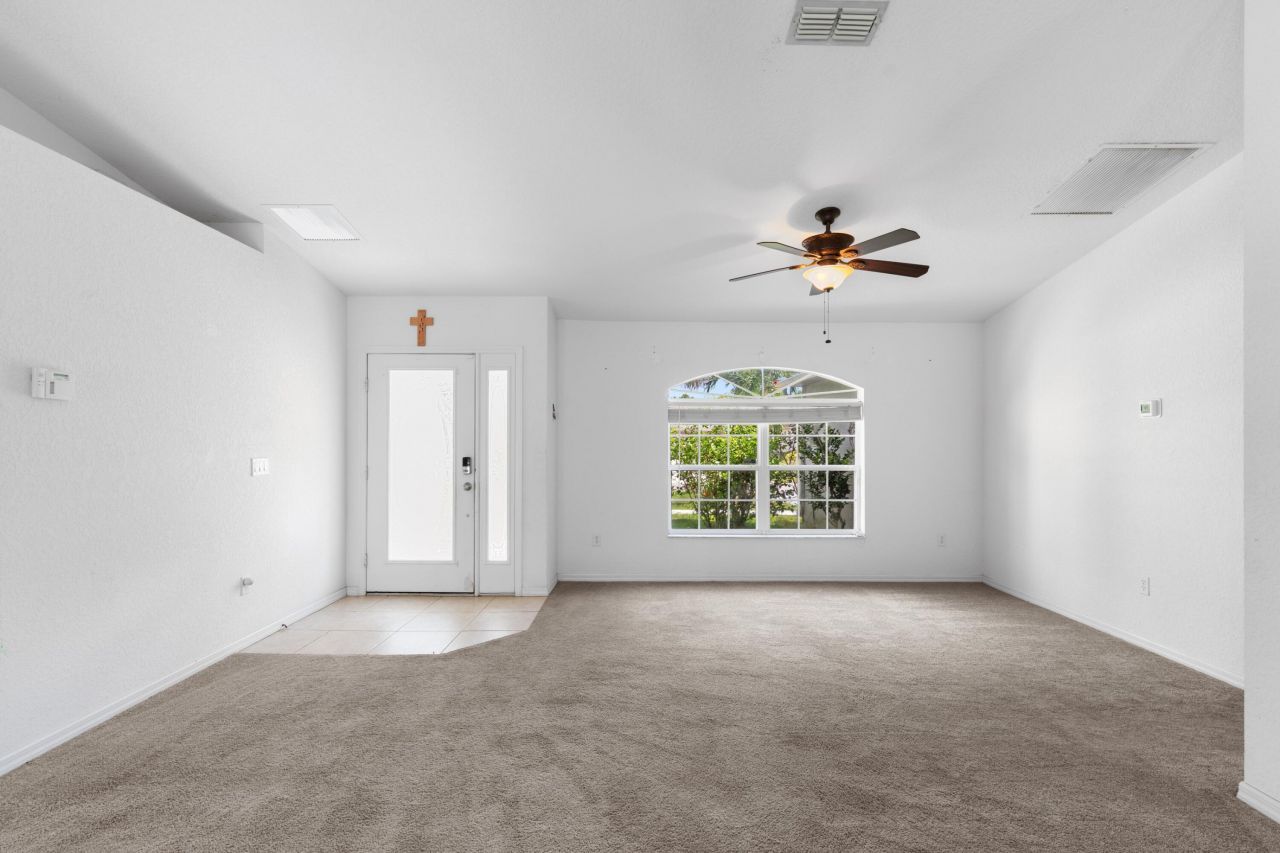 1042 SW Janette Avenue, Port Saint Lucie, FL 34953 Photo